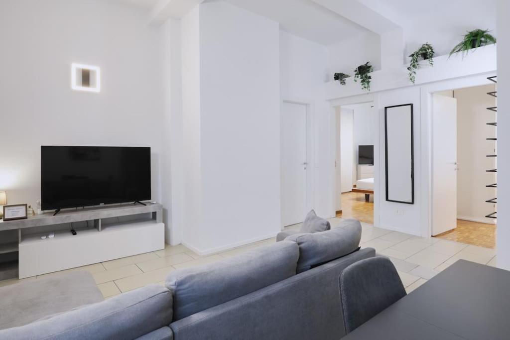 Lenny'S Central Apartment Милан Экстерьер фото